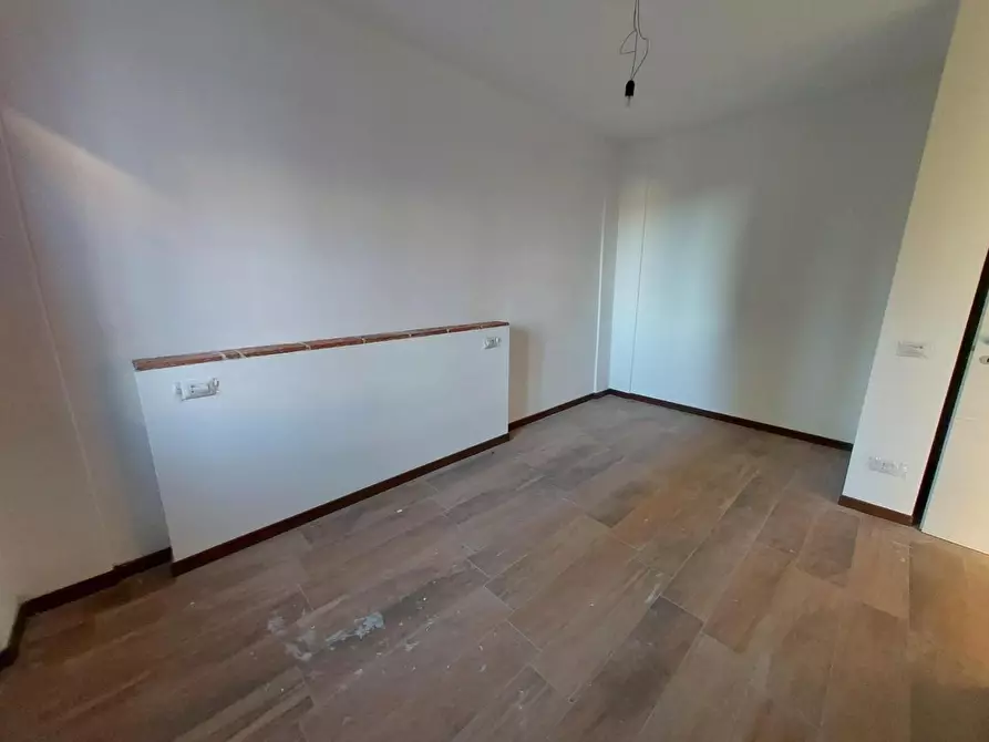 Immagine 15 di Appartamento in vendita  a Pontedera