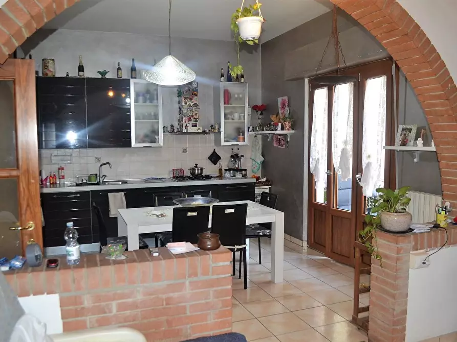 Immagine 4 di Appartamento in vendita  a Poggibonsi