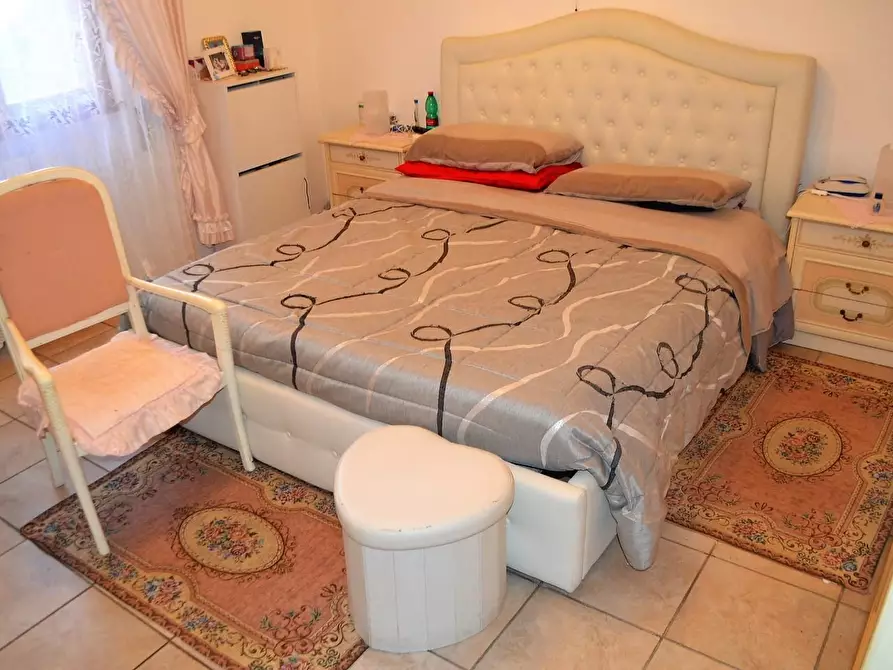 Immagine 13 di Appartamento in vendita  a Poggibonsi