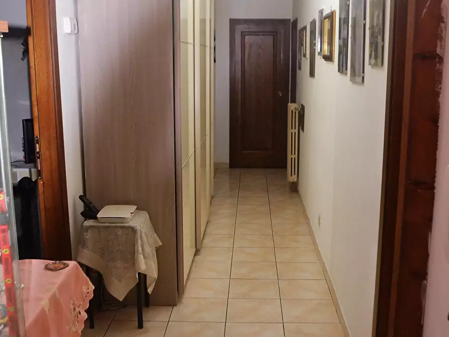 Immagine 10 di Appartamento in vendita  a Poggibonsi