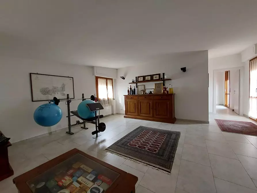 Immagine 24 di Mansarda in vendita  a Pontedera