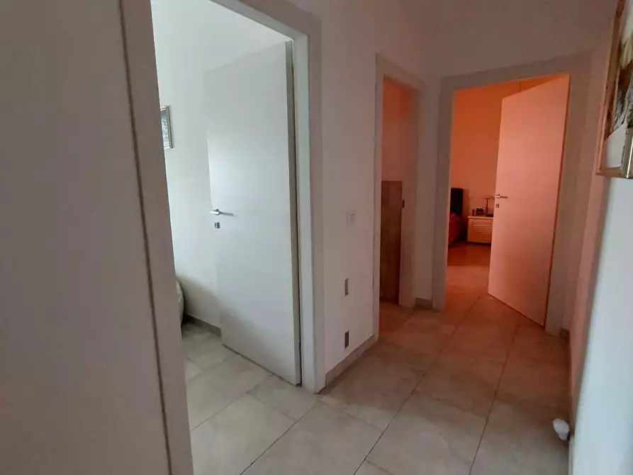 Immagine 12 di Mansarda in vendita  a Pontedera