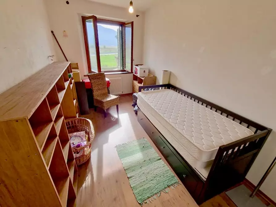 Immagine 11 di Villa in vendita  a San Giuliano Terme