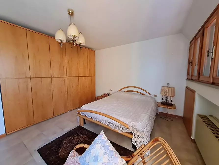 Immagine 36 di Casa bifamiliare in vendita  a Piombino