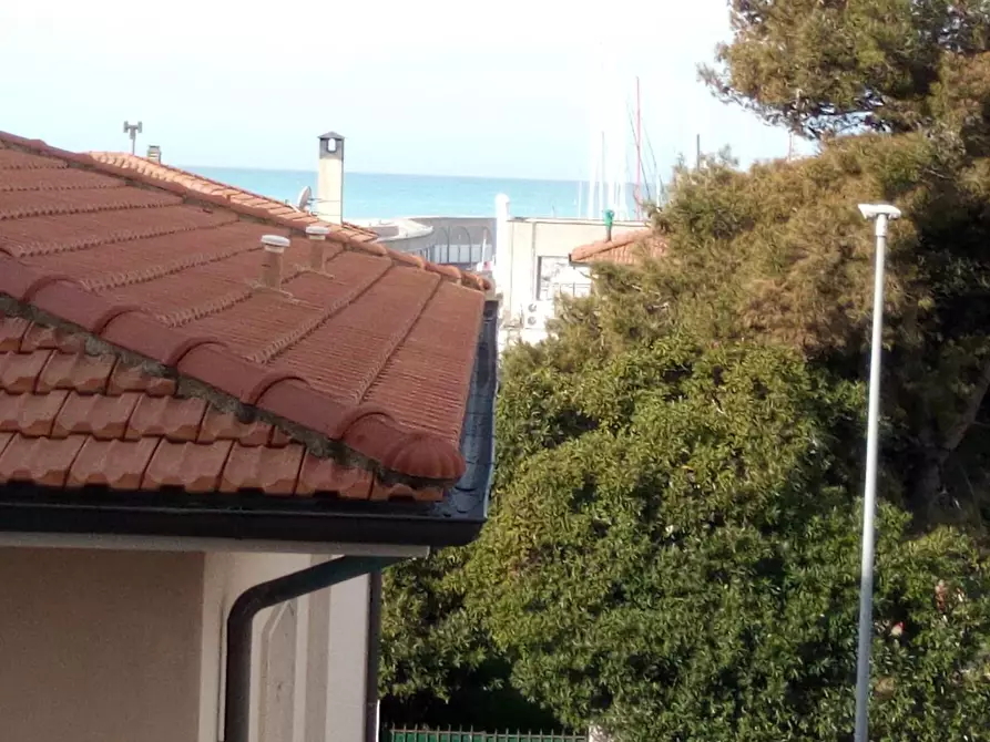 Immagine 38 di Appartamento in vendita  a Rosignano Marittimo