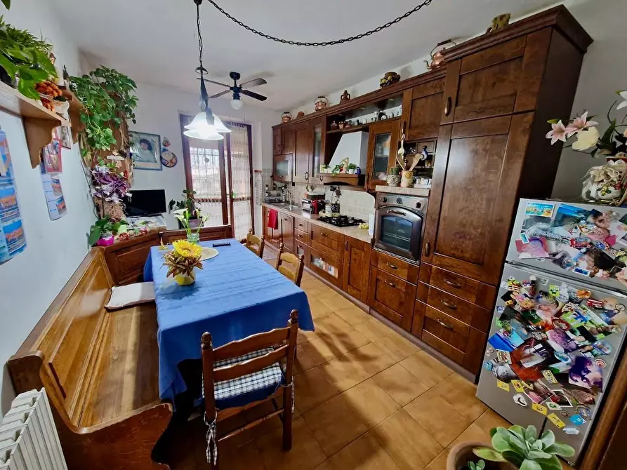 Immagine 17 di Villa in vendita  a San Giuliano Terme