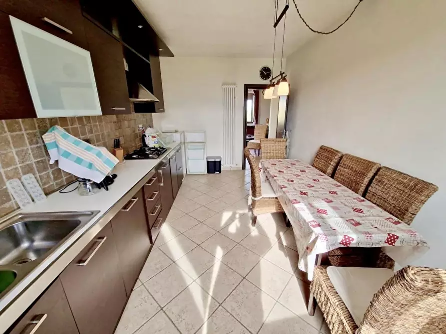 Immagine 7 di Villa in vendita  a San Giuliano Terme