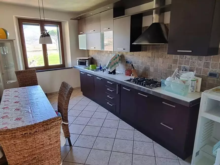 Immagine 39 di Villa in vendita  a San Giuliano Terme