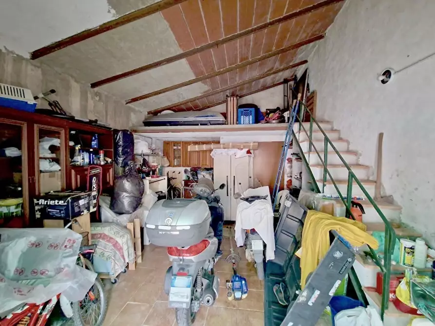 Immagine 29 di Villa in vendita  a San Giuliano Terme