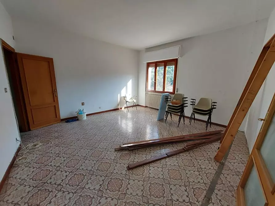 Immagine 2 di Appartamento in vendita  a Buti