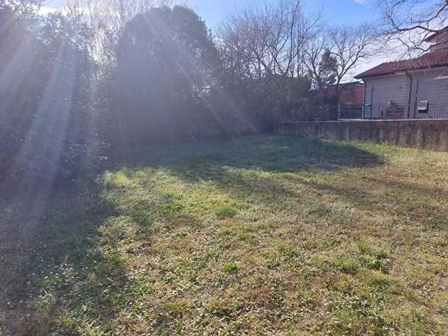 Immagine 23 di Villa in vendita  a Castelnuovo Magra