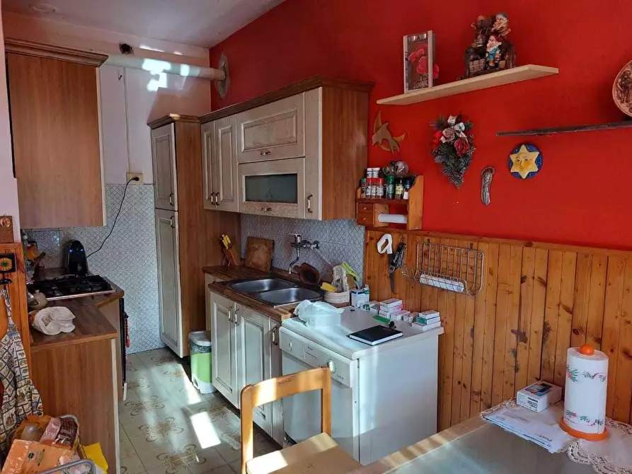 Immagine 27 di Villa in vendita  a Castelnuovo Magra