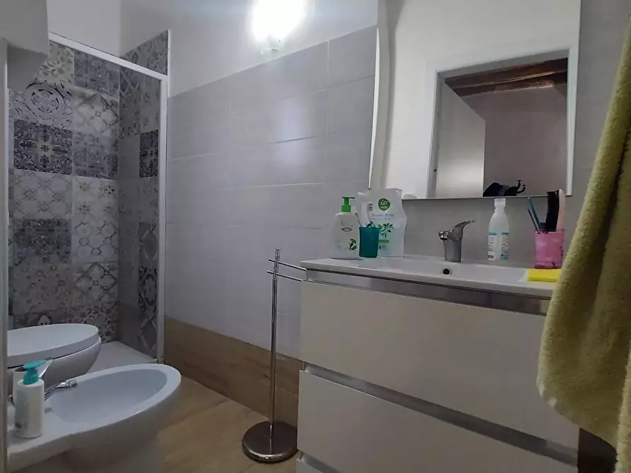 Immagine 11 di Appartamento in vendita  a Calcinaia