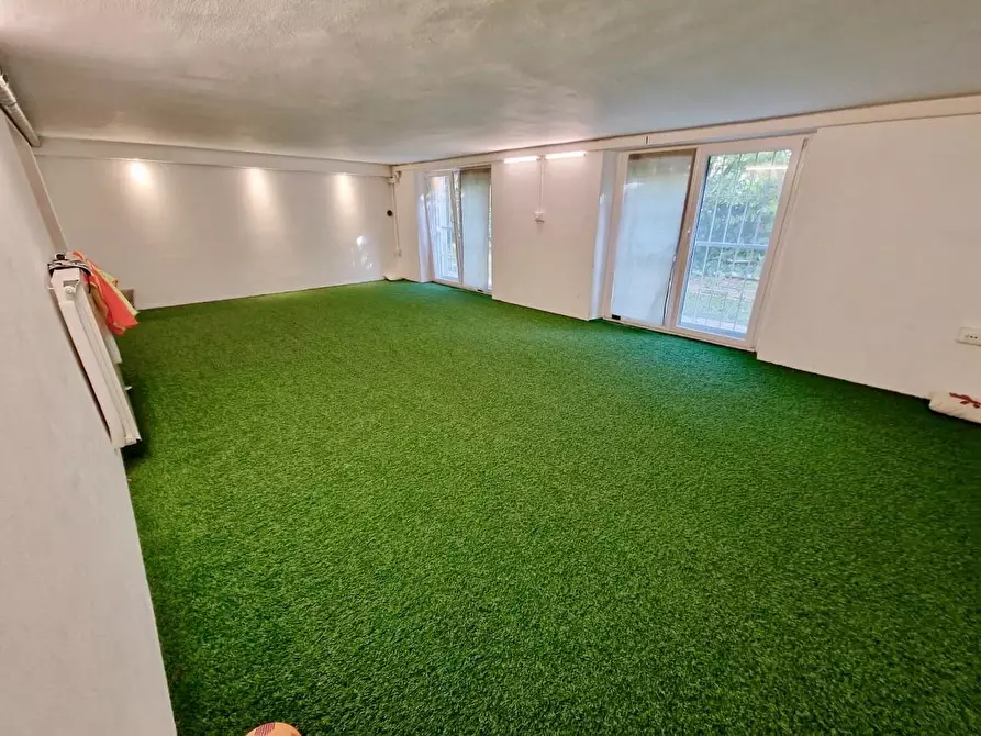 Immagine 52 di Villa in vendita  a Pisa