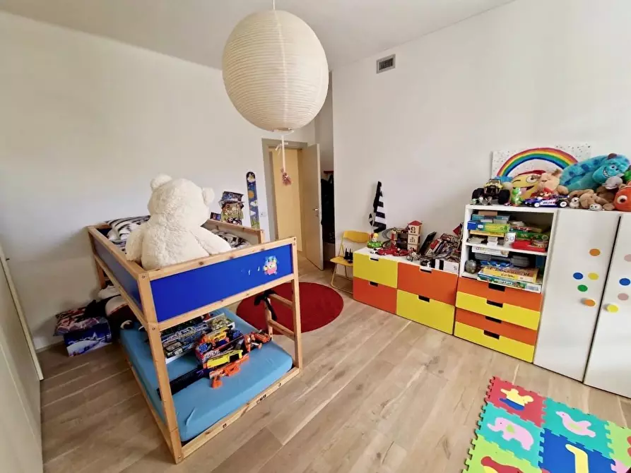 Immagine 42 di Villa in vendita  a Pisa