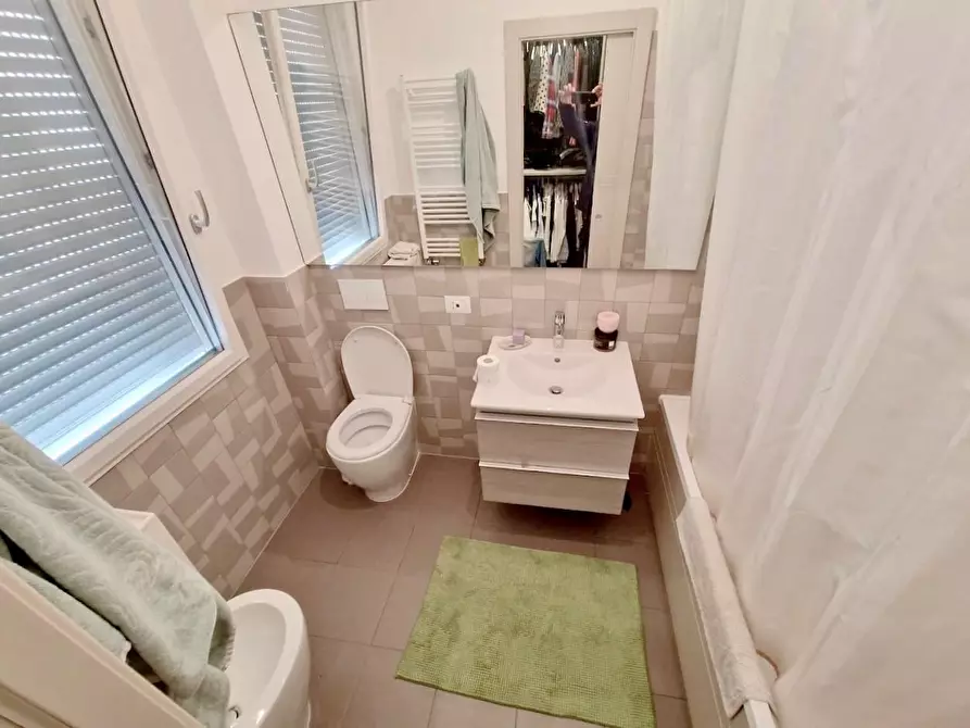 Immagine 39 di Villa in vendita  a Pisa