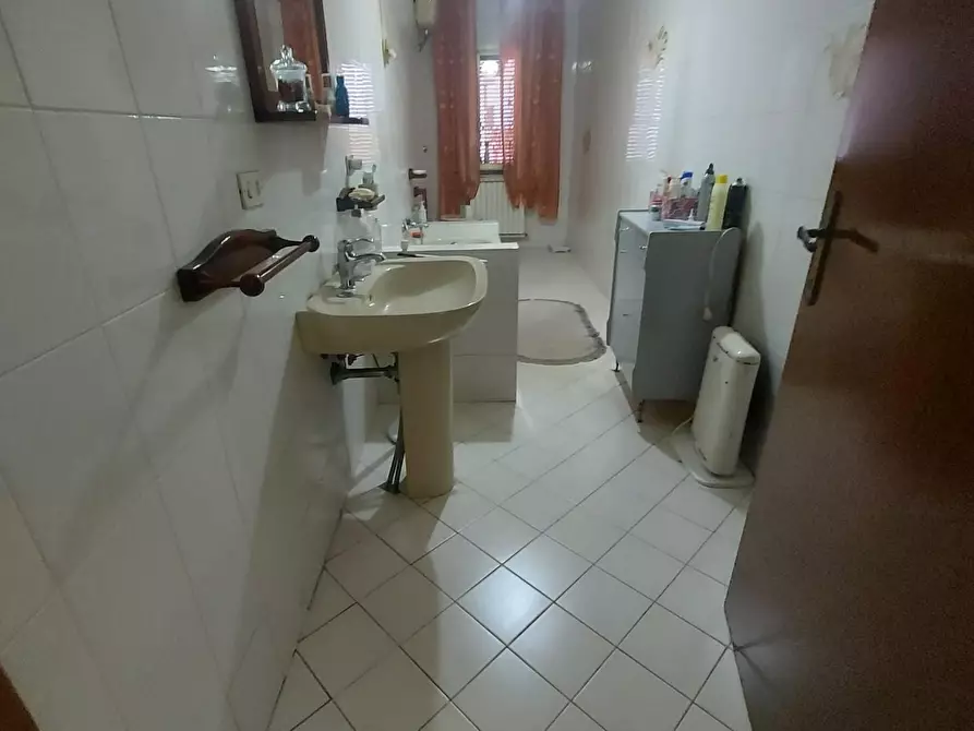 Immagine 22 di Appartamento in vendita  a Casciana Terme Lari