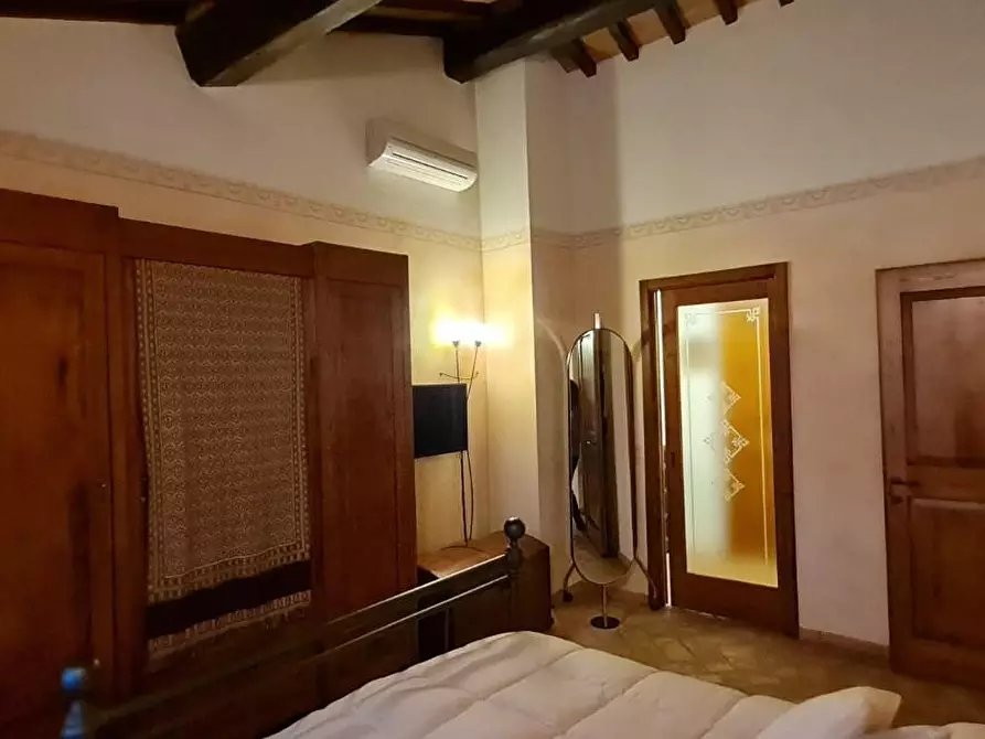 Immagine 33 di Casa semindipendente in vendita  a Monteriggioni
