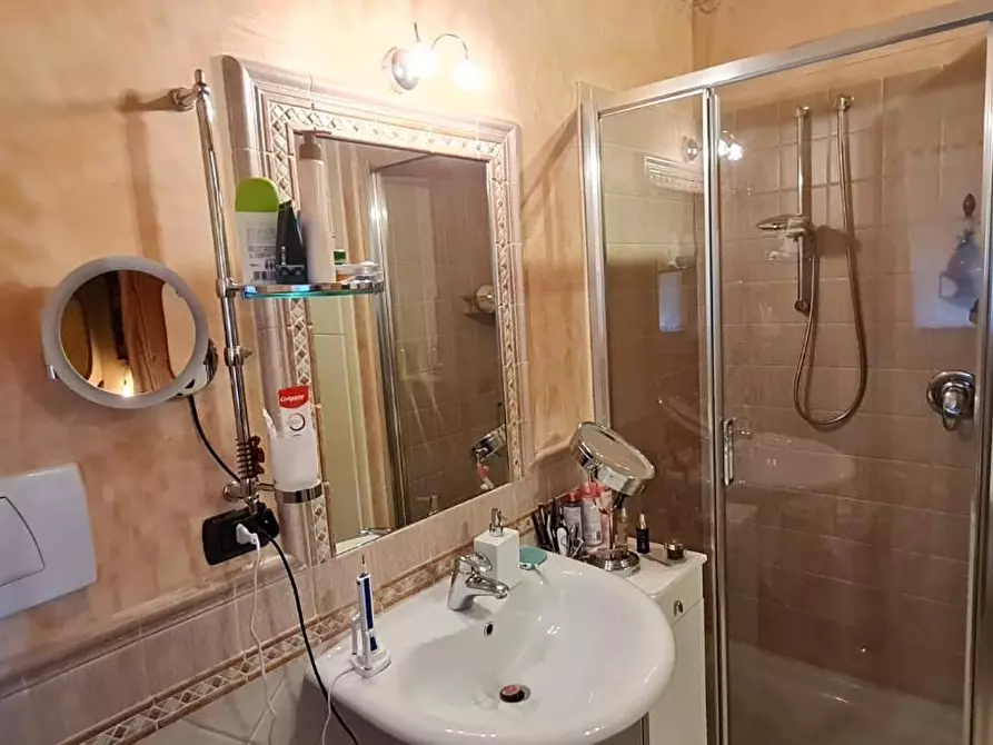 Immagine 35 di Casa semindipendente in vendita  a Monteriggioni