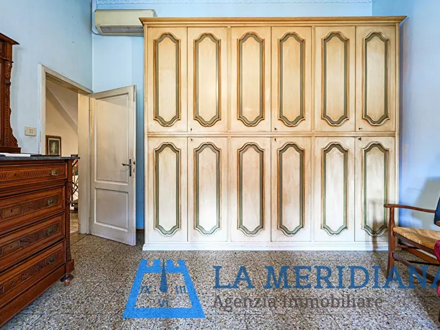 Immagine 29 di Palazzo in vendita  a Lamporecchio