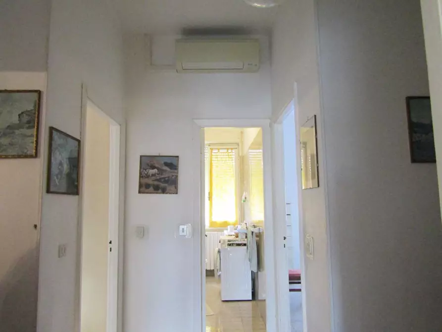 Immagine 25 di Appartamento in vendita  a Ameglia