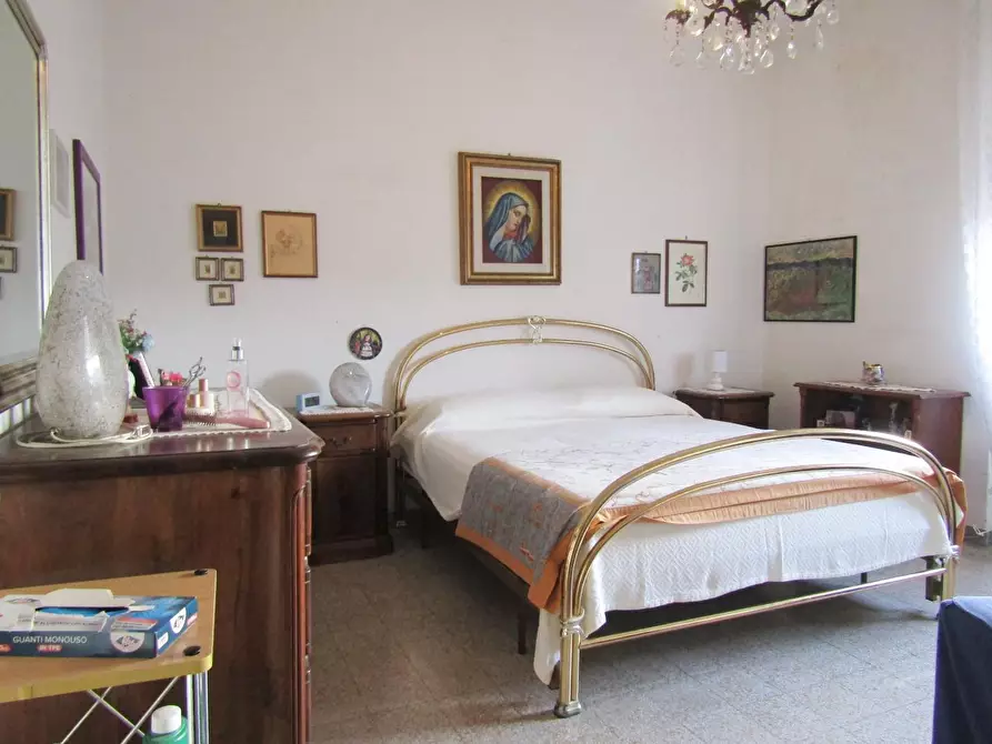 Immagine 12 di Appartamento in vendita  a Ameglia