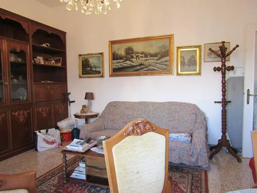 Immagine 10 di Appartamento in vendita  a Ameglia