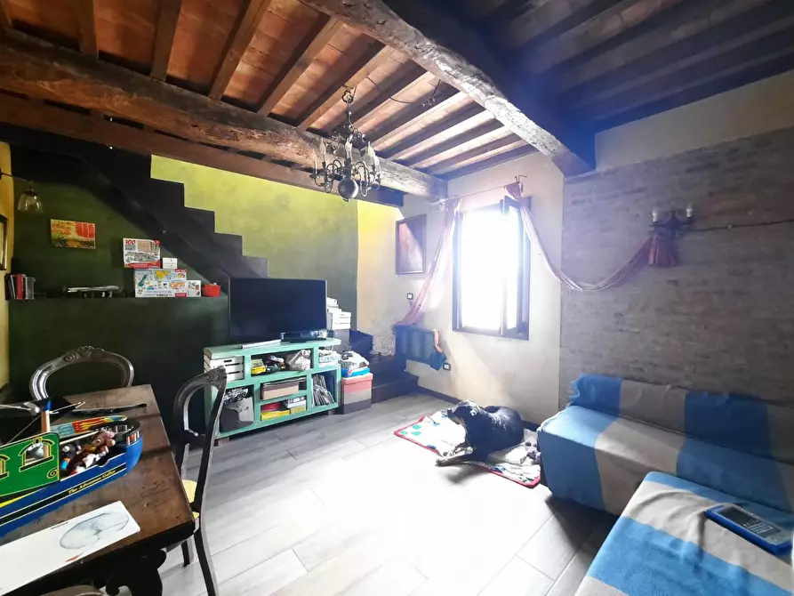 Immagine 24 di Terratetto in vendita  a Cascina