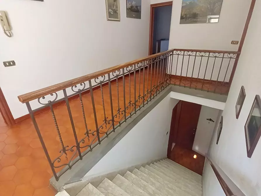 Immagine 10 di Appartamento in vendita  a Montaione