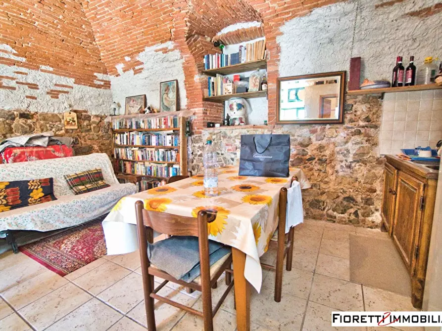 Immagine 31 di Appartamento in vendita  a Piombino