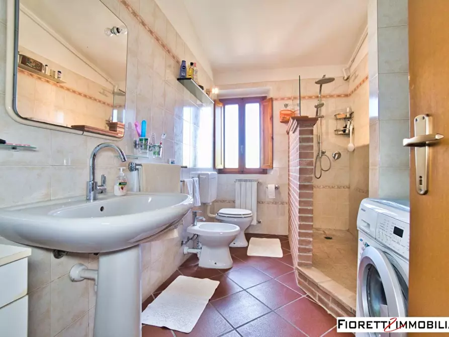 Immagine 25 di Appartamento in vendita  a Piombino