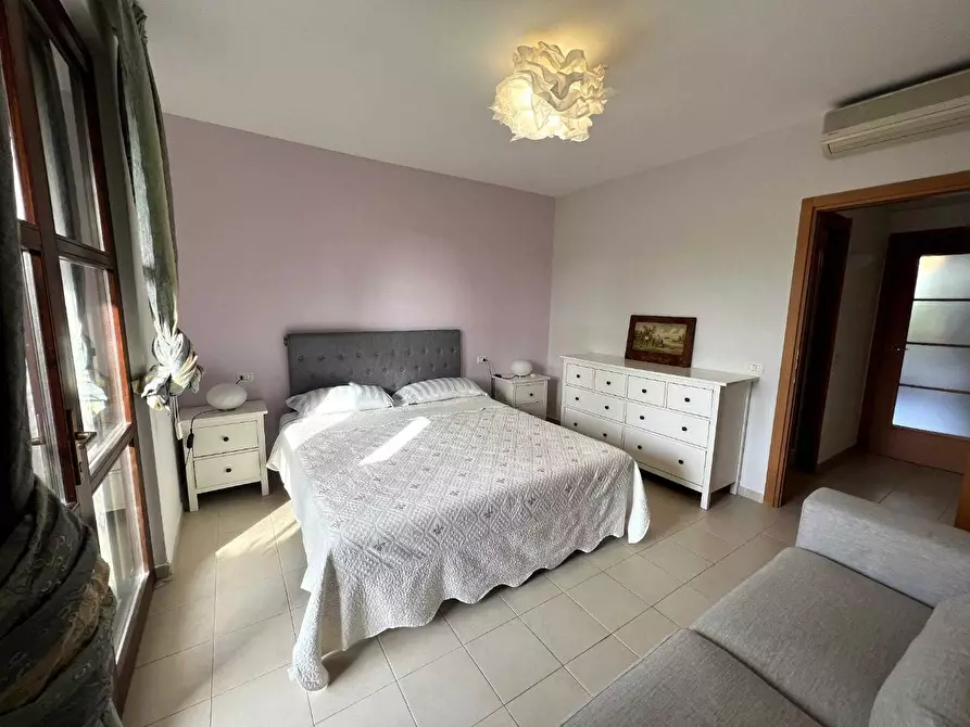 Immagine 5 di Appartamento in vendita  a Pisa