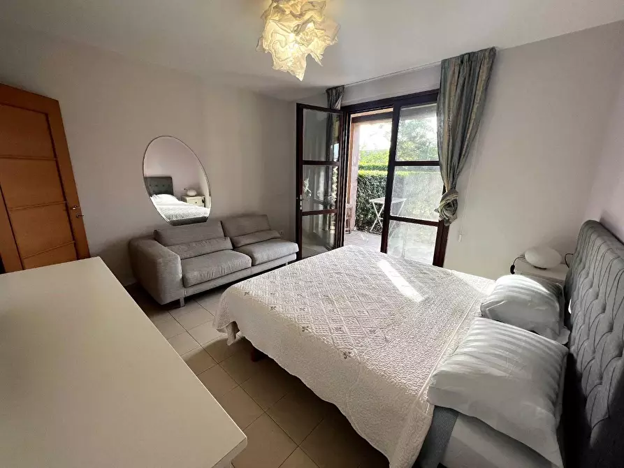 Immagine 4 di Appartamento in vendita  a Pisa