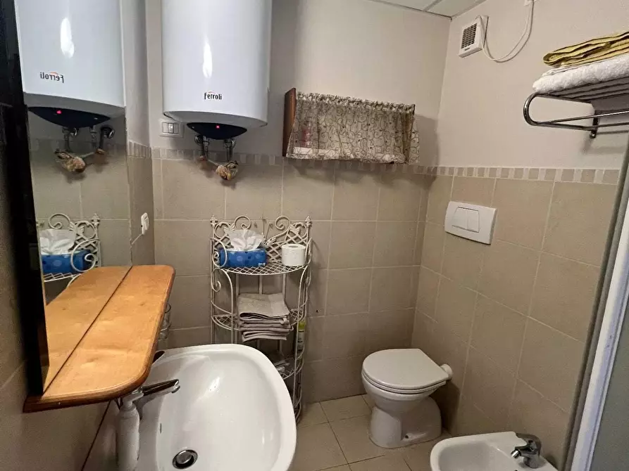 Immagine 13 di Appartamento in vendita  a Pisa