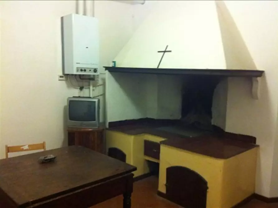 Immagine 7 di Appartamento in vendita  a Siena