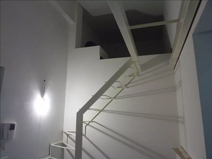 Immagine 6 di Appartamento in vendita  a Siena