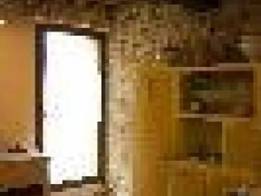 Immagine 3 di Appartamento in vendita  a Siena