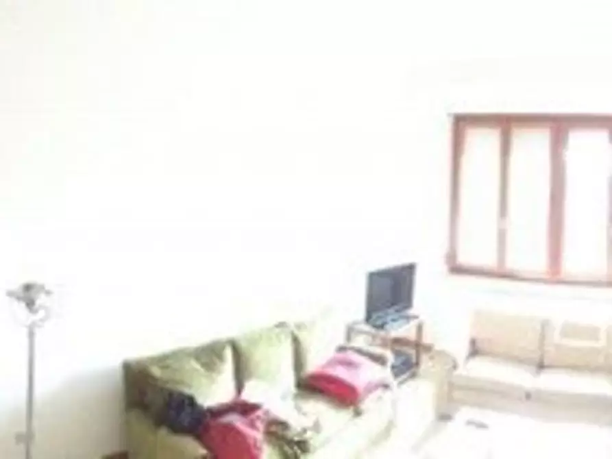 Immagine 3 di Appartamento in vendita  a Siena