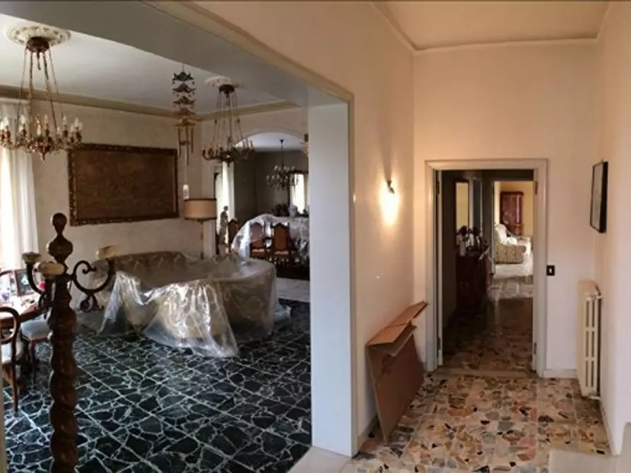 Immagine 10 di Appartamento in vendita  a Monteriggioni