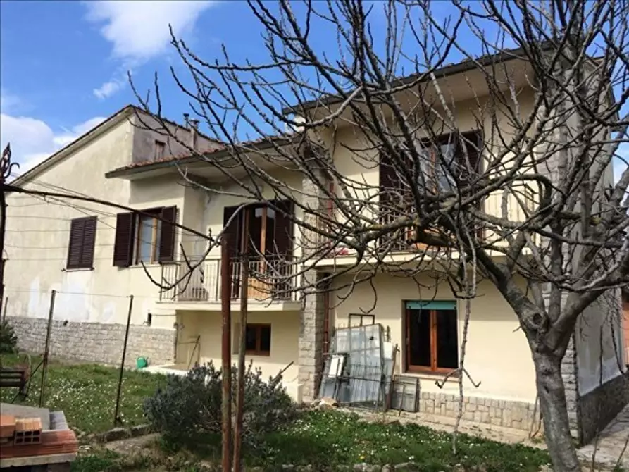 Immagine 2 di Appartamento in vendita  a Monteriggioni