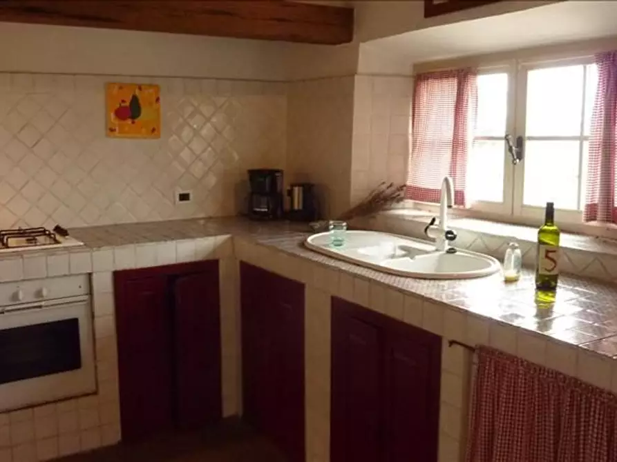 Immagine 6 di Appartamento in vendita  a Castelnuovo Berardenga