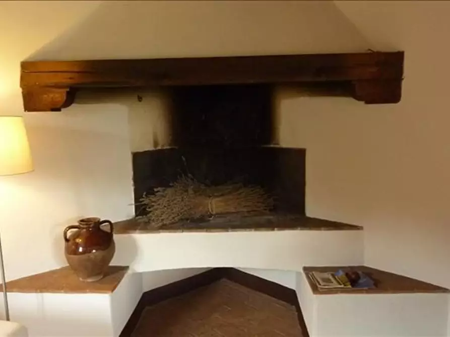 Immagine 10 di Appartamento in vendita  a Castelnuovo Berardenga