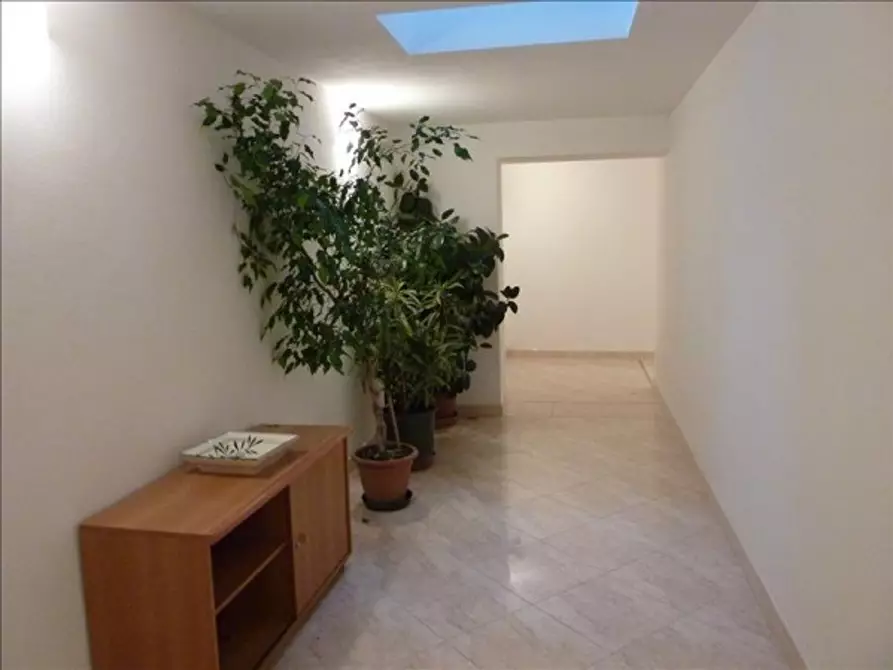 Immagine 8 di Appartamento in vendita  a Siena