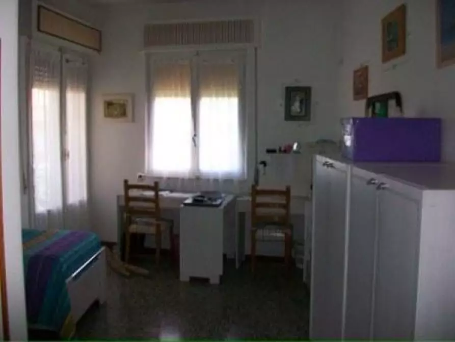 Immagine 2 di Appartamento in vendita  a Siena