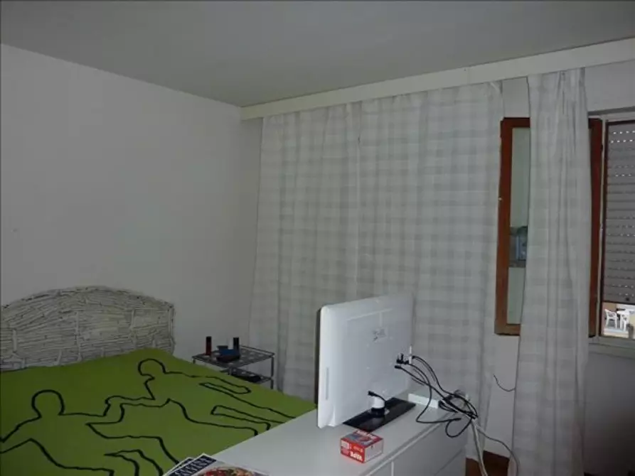 Immagine 8 di Appartamento in vendita  a Siena