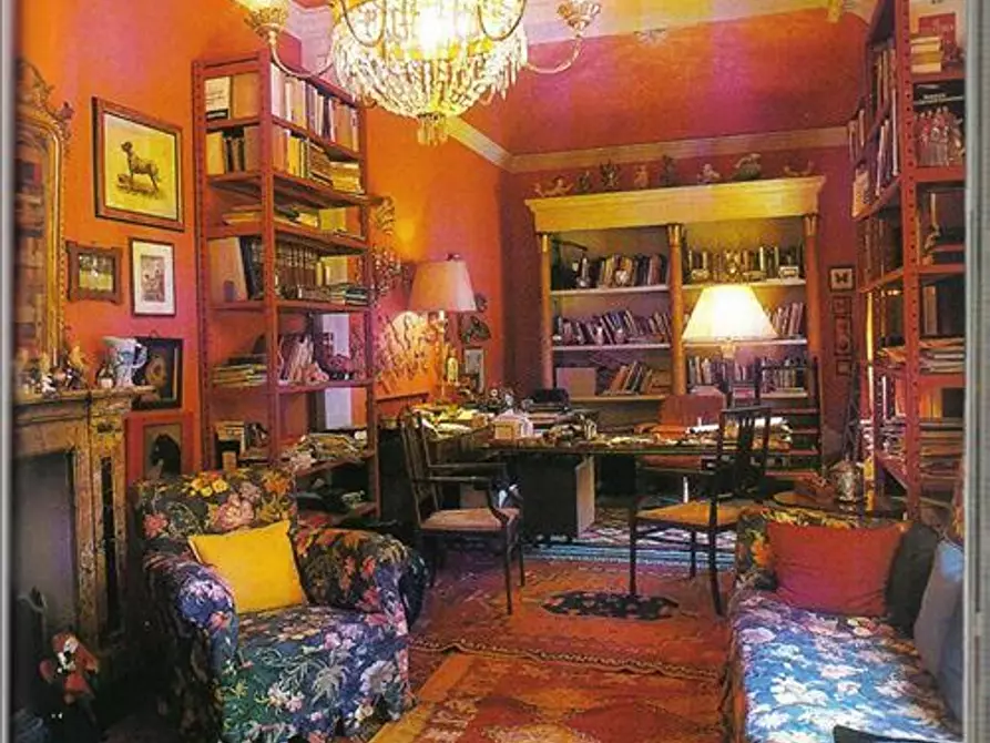 Immagine 4 di Appartamento in vendita  a Siena