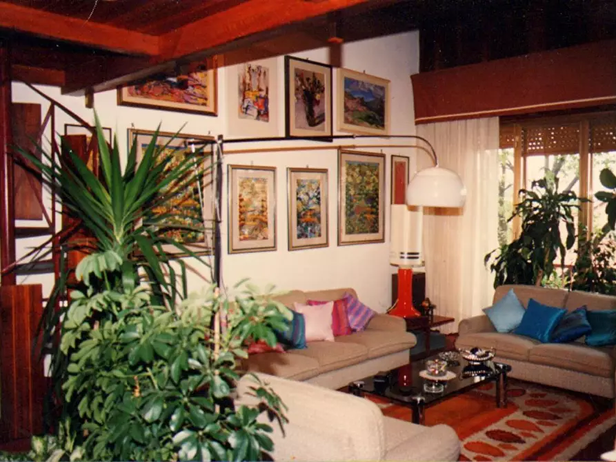 Immagine 21 di Appartamento in vendita  a Siena