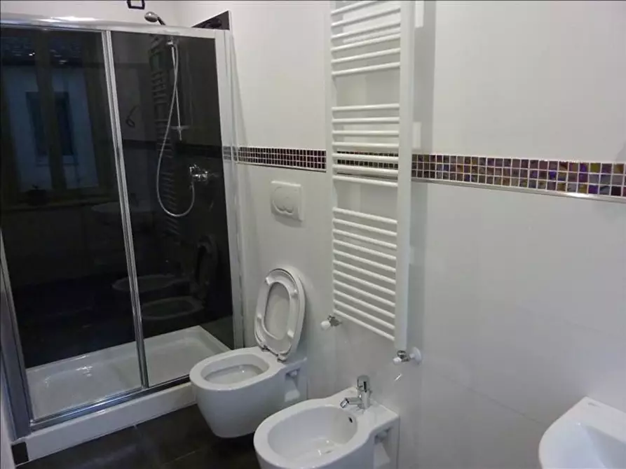 Immagine 10 di Appartamento in vendita  a Siena