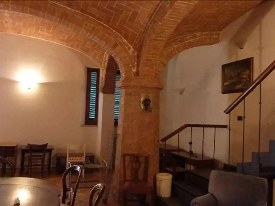 Immagine 5 di Appartamento in vendita  a Campello Sul Clitunno