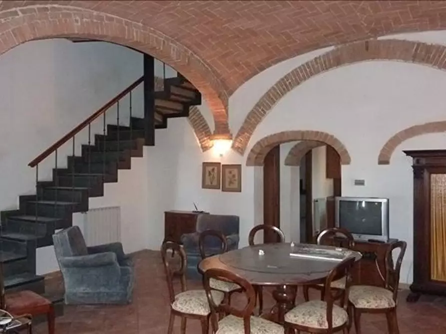 Immagine 3 di Appartamento in vendita  a Campello Sul Clitunno